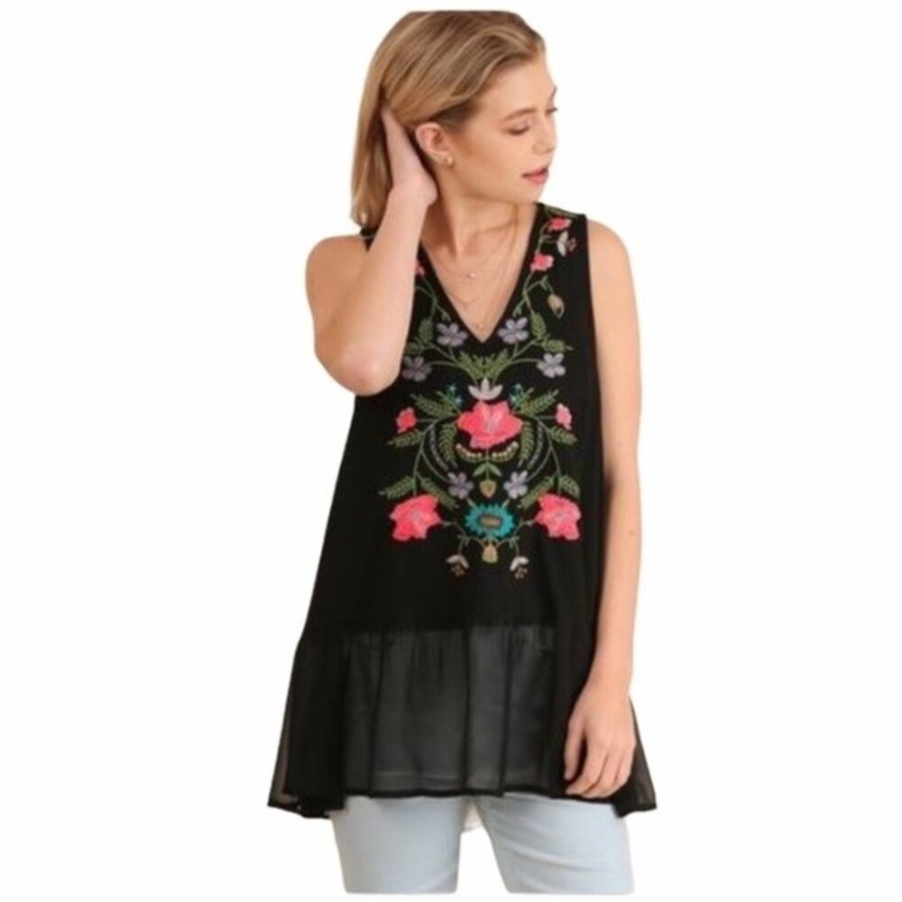 Umgee Peplum Waist Floral Embroidery Black Tunic S